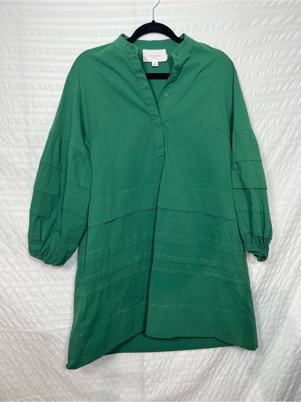 Tuckernuck Pomander Place
Chelsea Balloon Sleeve Dress
Palm Green Sz Medium